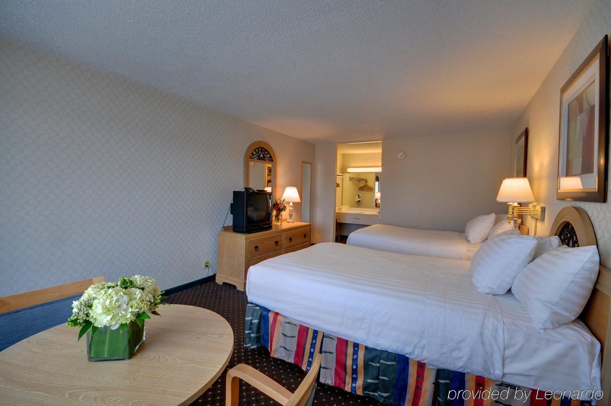 Red Roof Inn & Suites Dekalb Værelse billede